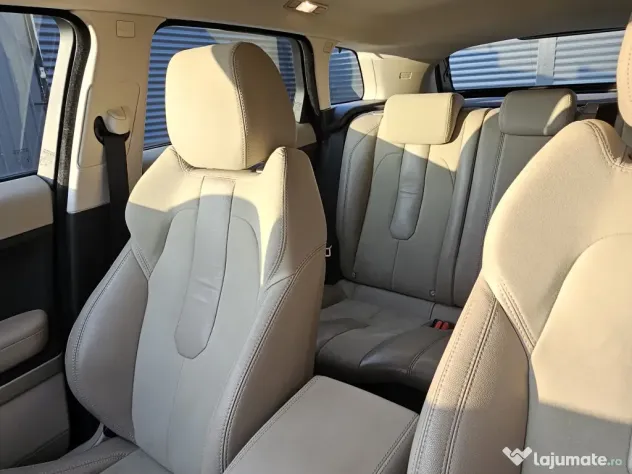 Land Rover Range Rover Evoque Al doilea proprietar stare foarte buna piese