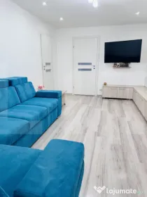Apartament 3 camere, 65 mp, zona Aurel Vlaicu