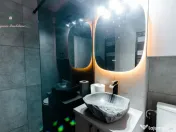 Apartamnet de inchiriat cu 2 camere, zona 300 Micalaca , Ara 