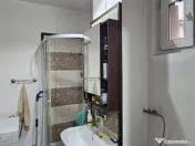Blv BUCURESTI - 2 camere decomandat ,7/8 , liber -71500 euro 
