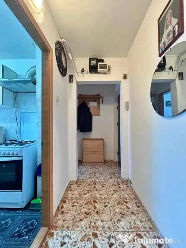 Apartament 3 camere, mobilat, utilat, balcon, zona Bartolomeu!