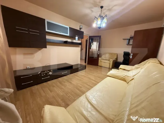 Apartamnet 2 camere, 60 mp, zona Micro 6 - Targoviste (Dambovita)