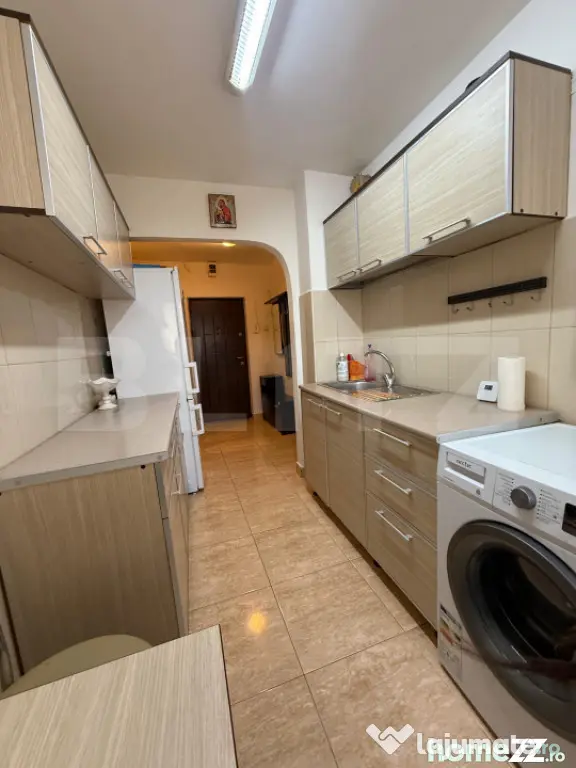 Apartamnet 2 camere, 60 mp, zona Micro 6 - Targoviste (Dambovita)