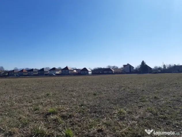 Teren intravilan construibil utilitati central asfaltLunca Calnicului 2325mp
