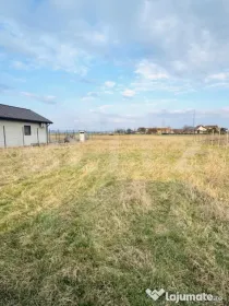 Teren intravilan de vanzare, 500 mp - Stupini Brasov