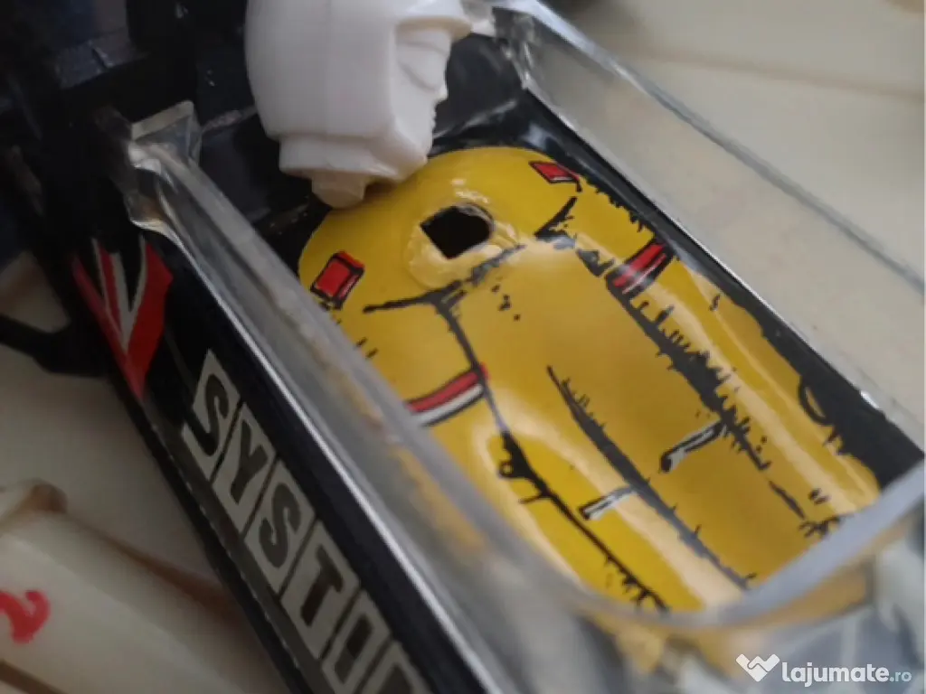 Vintage old toys Baby Piano & F1 Friction Car