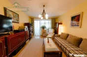 Apartament cu 5 camere si centrala proprie, zona Fortuna, Ar 