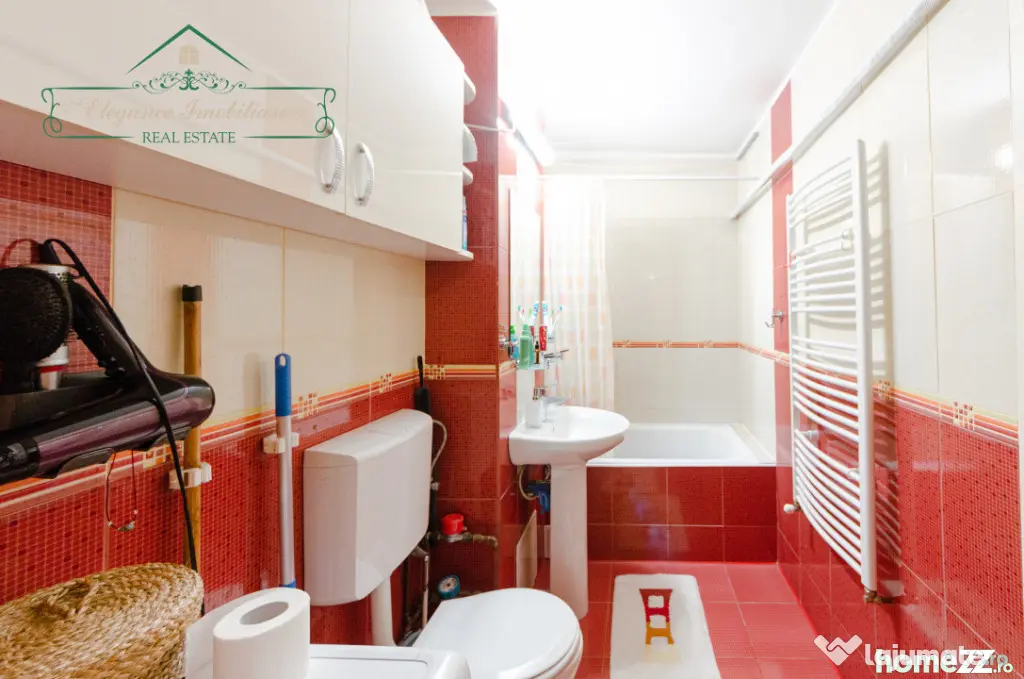 Apartament cu 5 camere, zona Fortuna ,Arad
