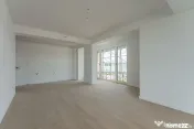 Apartament modern cu 2 camere și balcon generos | Zona B... 