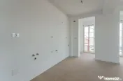 Apartament modern cu 2 camere și balcon generos | Zona B... 