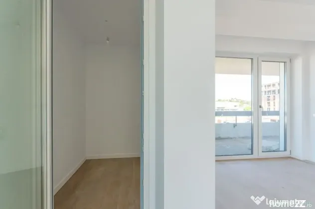 Apartament modern cu 2 camere și balcon generos | Zona B...