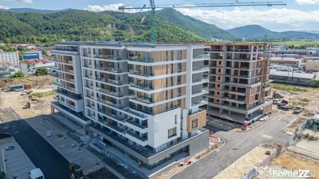 Apartament modern cu 2 camere și balcon generos | Zona B...
