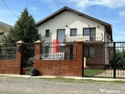 Vânzare casă Com. Berceni - Mamina 