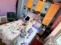 Apartament 3 camere cu parcare, etaj intermediar