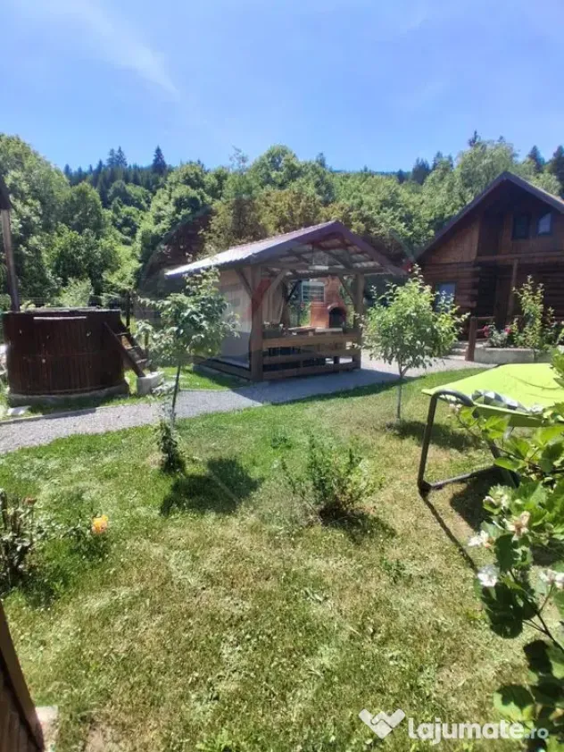 Refugiu în natură, Cătrușa Covasna – cabană cu pot...