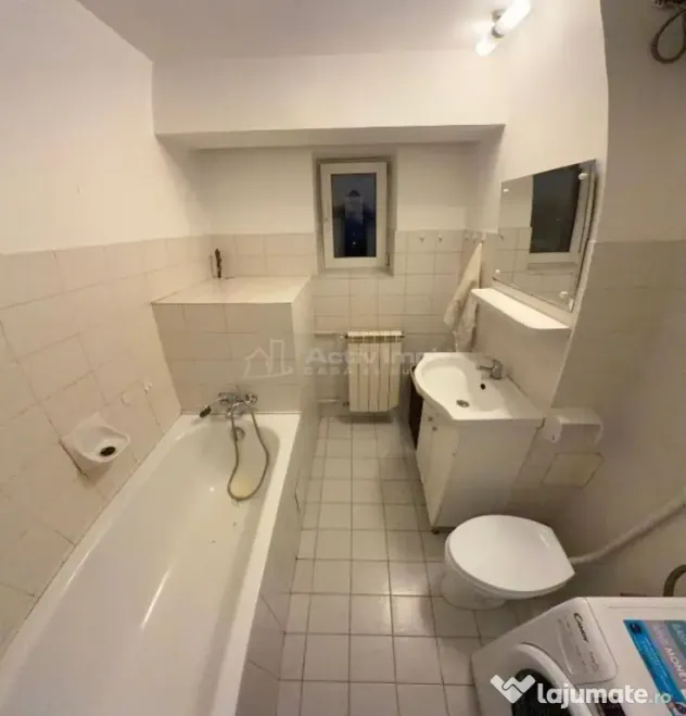2 Camere, Bulevardul Unirii (Union Plaza)