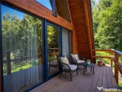 Eleganta,echipata casa A Frame,1.200 mp teren,deschidere Pia 