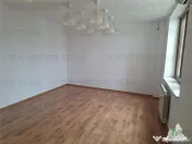 Super pret!! Imobil S P 4 cu 6 locuri de parcare si boxe in 