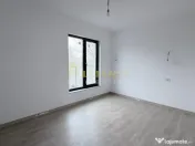 Casa Individuala - 3 camere - 1 baie - 250mp teren 