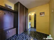 Apartament 2 camere etaj 4/4 curat si luminos - Poarta 6, Co 