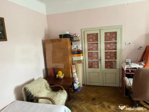 Casă 140 mp, teren 1045 mp, zona Itcani