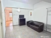 DE INCHIRIAT - 3 CAMERE, CENTRAL, BLOC CU LIFT 