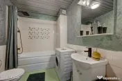Apartament luminos si spatios - zona Sisesti 