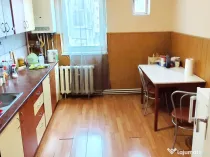 Apartament 4 camere situat în cartierul Ștrand