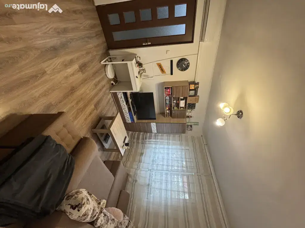 Apartament 2 camere de vanzare strada Grigore Ureche