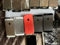 Doar schimb cu ps4 pro IPhone 12 de piese