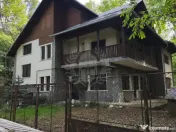 CASA DE VACANTA//CORNU DE JOS 