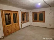 CASA DE VACANTA//CORNU DE JOS 