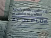 Vând saci adeziv pt. polistiren 