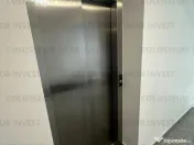 Apartament 3 camere, decomandat - zona Avantgarden 