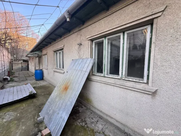 Teren cu autorizatie de constructie, situat in zona Tomis II