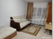 Apartament 2 camere decomandate zona KM 5 