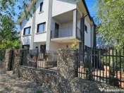 Vila superba, cu piscina, 970mp teren, D P E M, gradina amen 