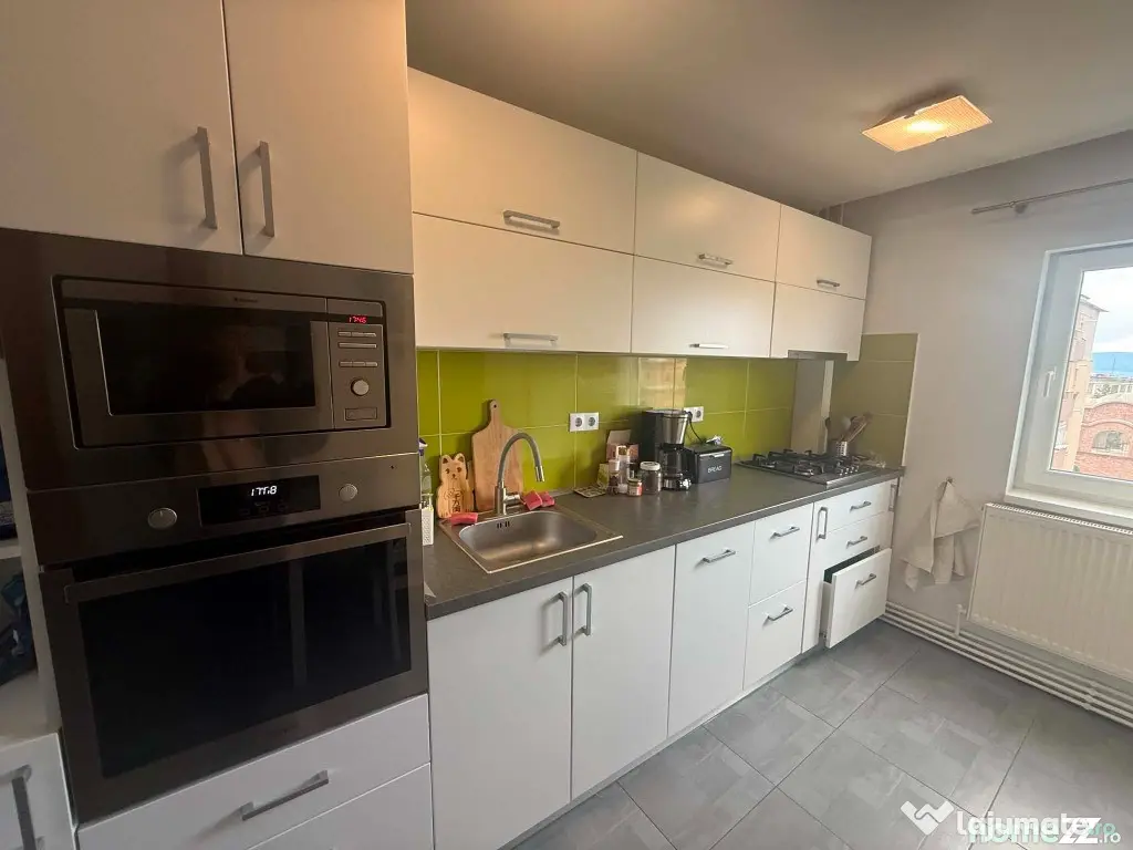 Apartament 3 camere zona UMF-Zorilor-exclusivitate
