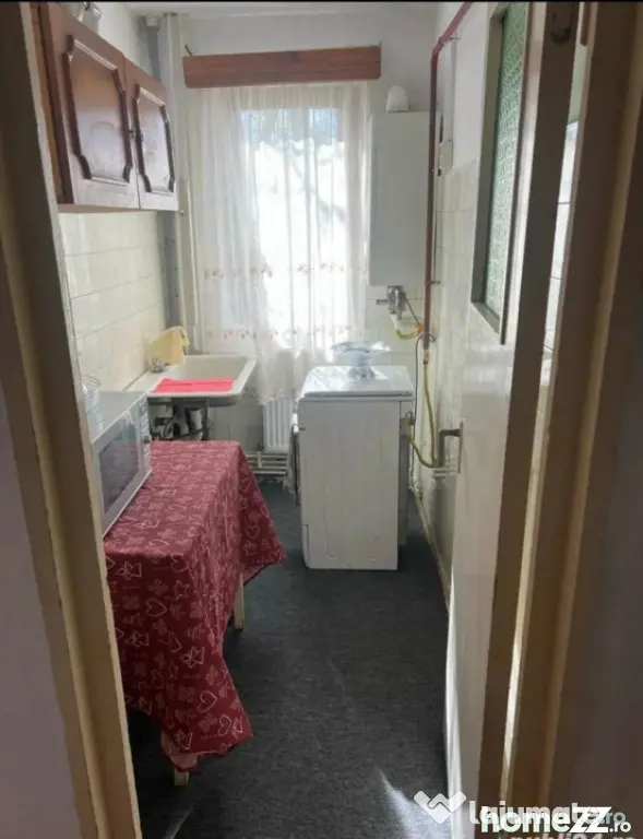 Apartament 2 camere decomandat, 40 mp, Caracal - cartierul D - Craiova (Dolj)