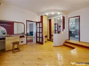 Volum arhitectural remarcabil:Sediu firma, Clinica,Investiti 