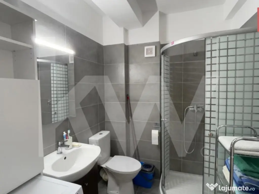 APARTAMENT 2 CAMERE - TRANSFORMAT IN 2 LOCUINTE INDEPENDENTE