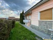 TUR 3D!In areal apreciabil,particulara casa cu 680 mp teren, 