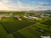 Film!Potential rezidential investitional, 5.000 mp intravila 