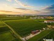 Film!Potential rezidential investitional, 5.000 mp intravila 