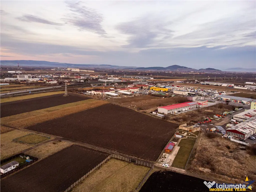 Film!Potential rezidential investitional, 5.000 mp intravila