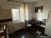 Brancoveanu stradal etaj 4 cu parcare 