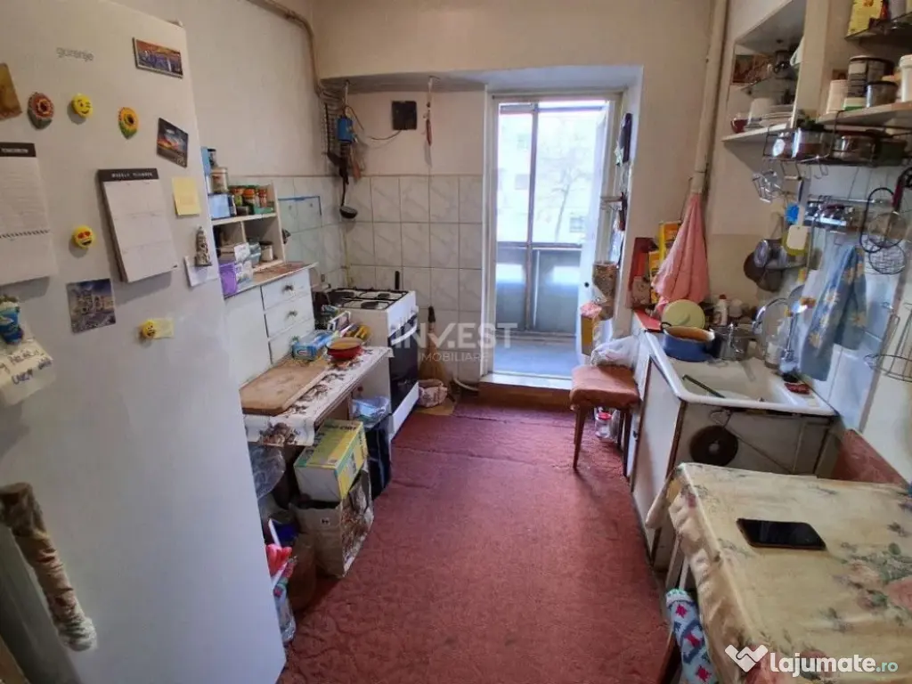 Apartament de vanzare 3 camere, 79 mp, etaj 1, zona Canta, I