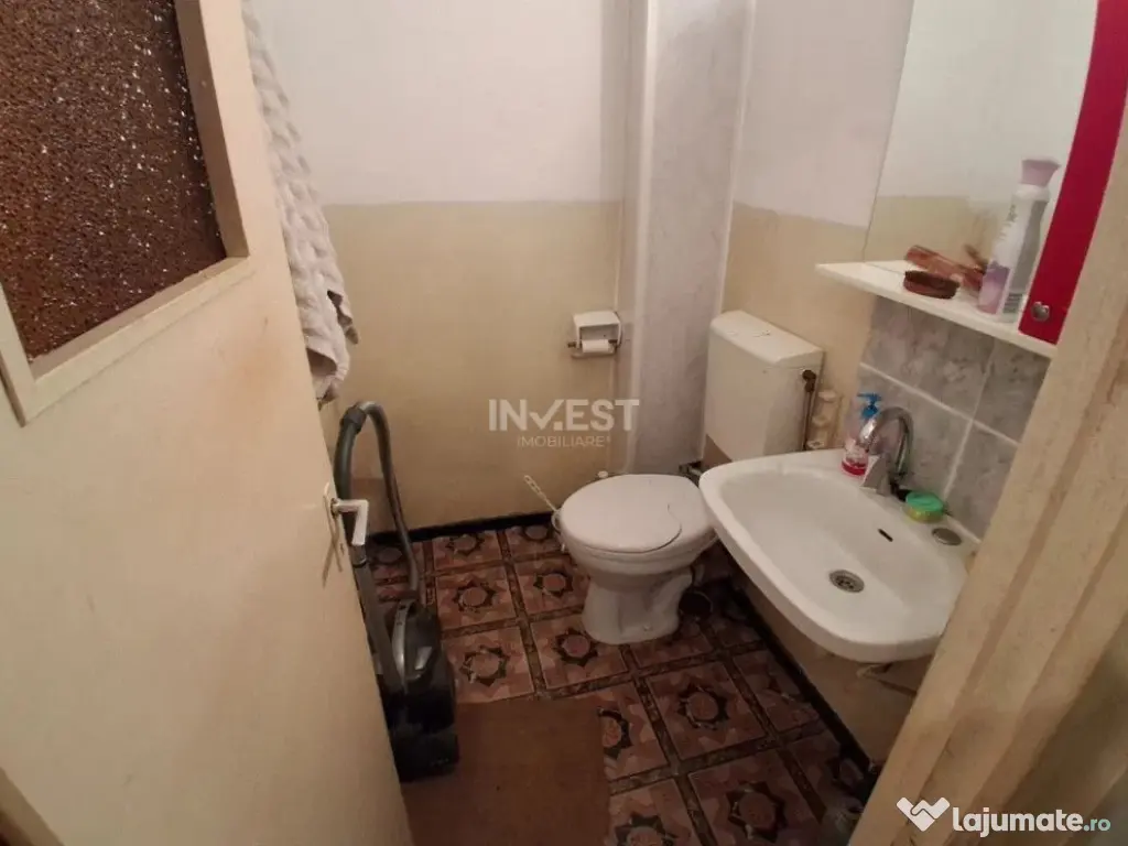 Apartament de vanzare 3 camere, 79 mp, etaj 1, zona Canta, I