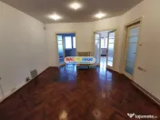Apartament 3 camere, decomandat, boxa I Occidentului 