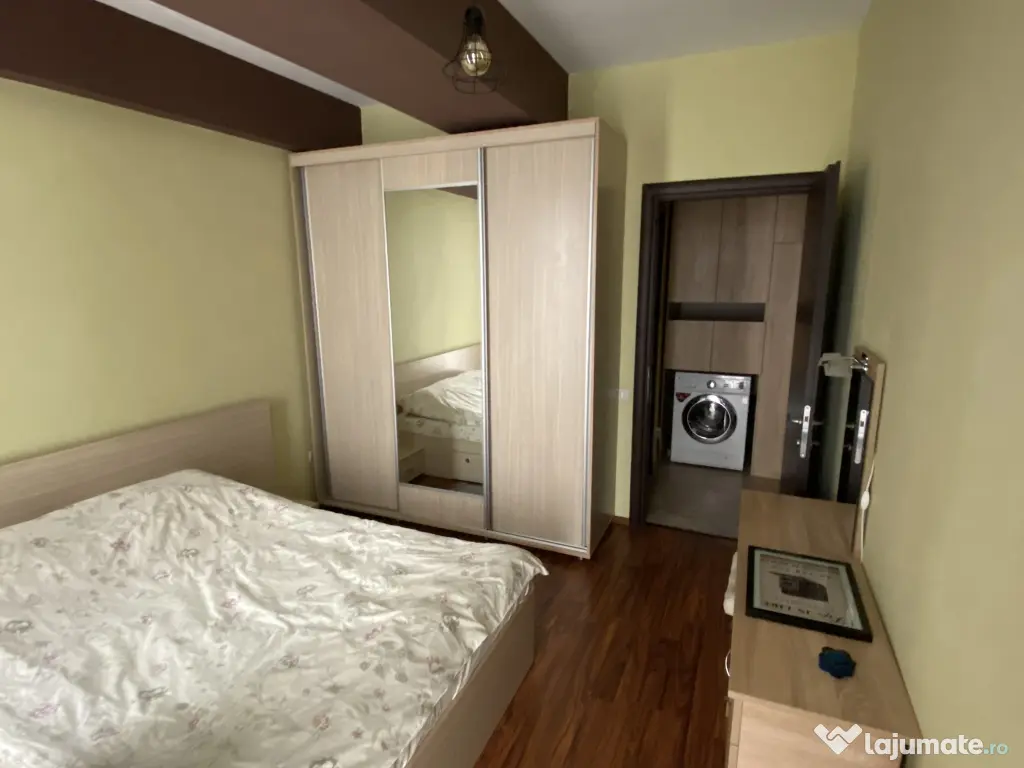 Apartament de închiriat